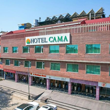 Hotel Cama Mohali Екстериор снимка