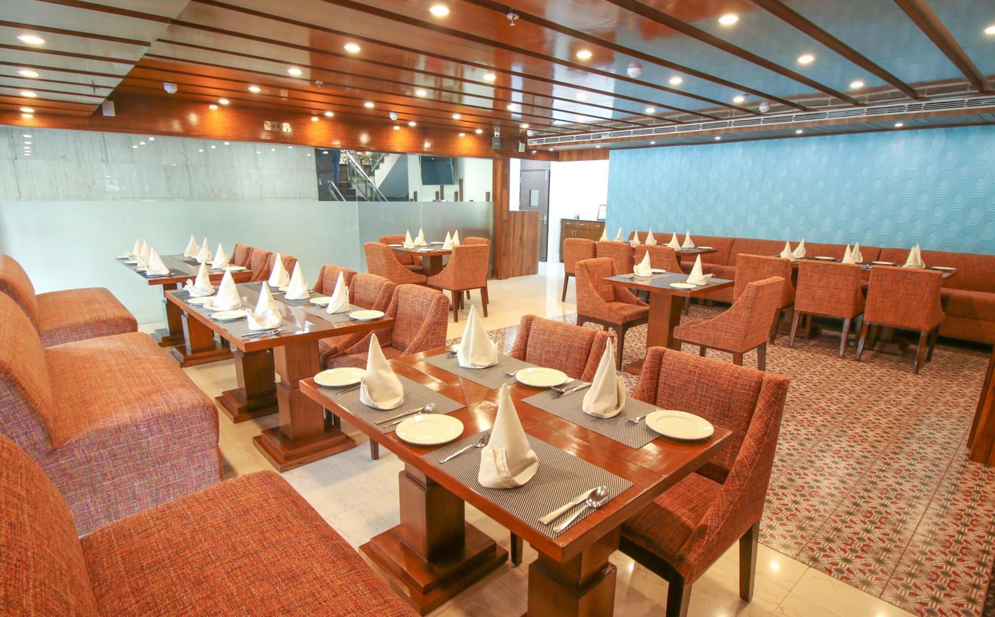 Hotel Cama Mohali Екстериор снимка
