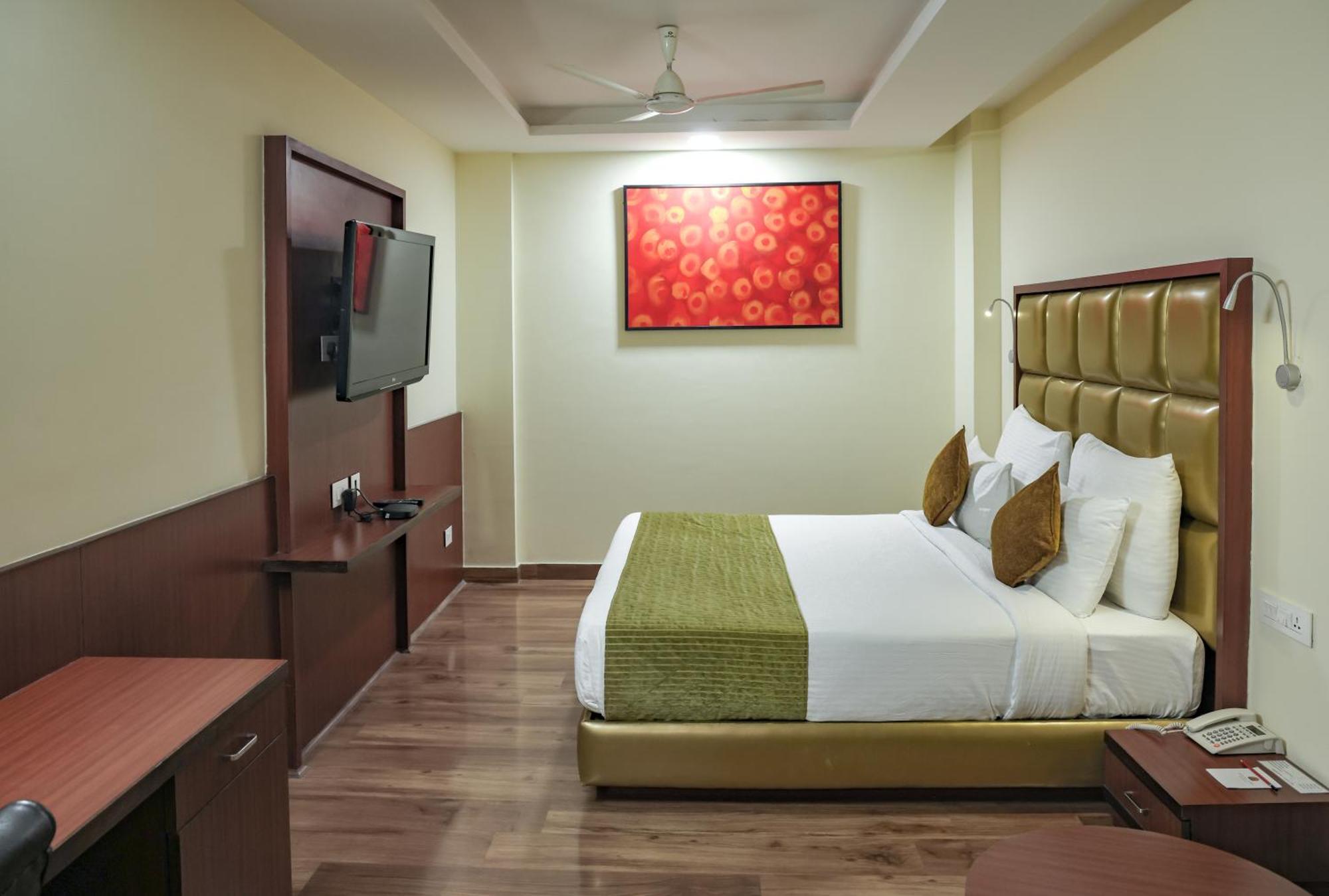 Hotel Cama Mohali Екстериор снимка