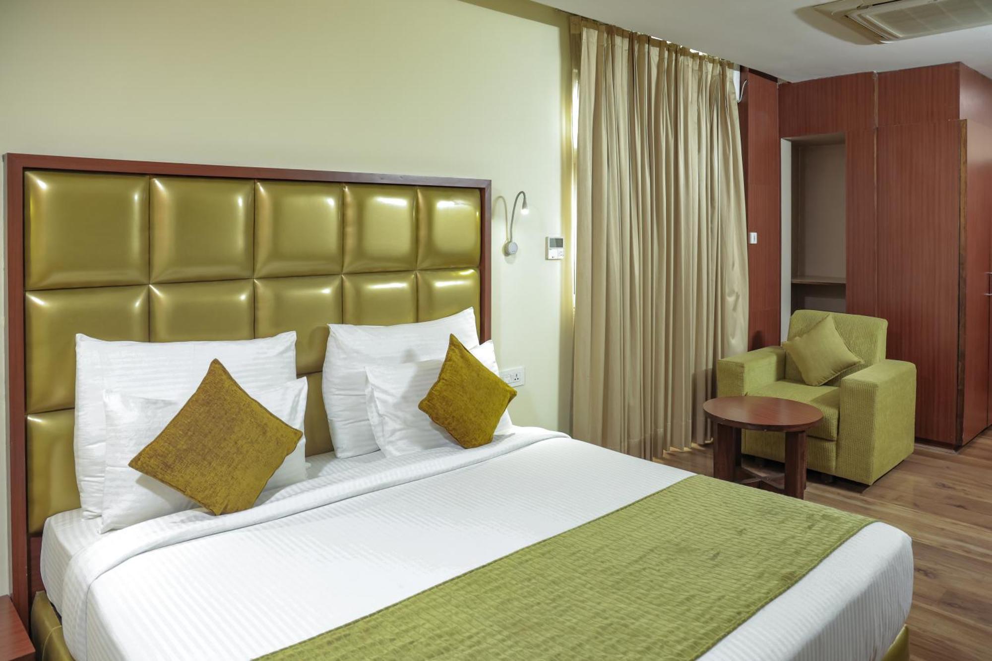 Hotel Cama Mohali Екстериор снимка