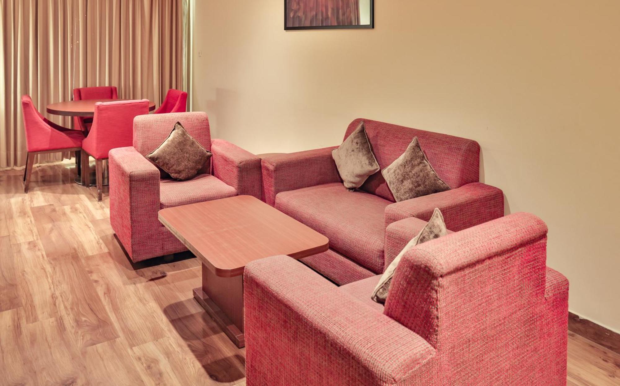 Hotel Cama Mohali Екстериор снимка
