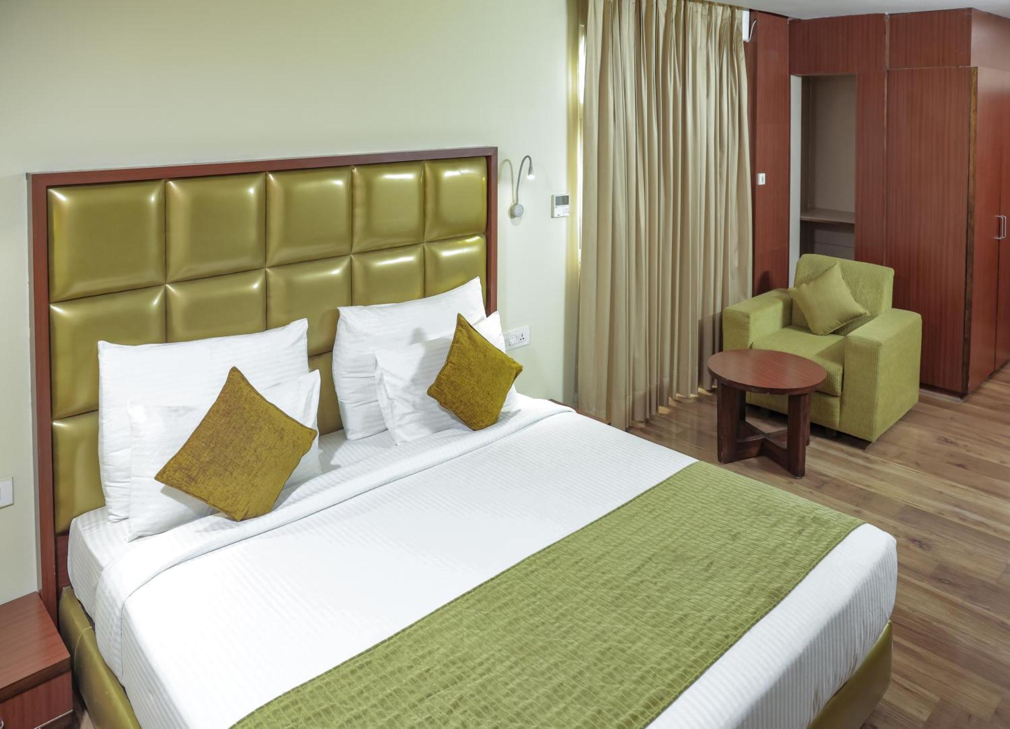 Hotel Cama Mohali Екстериор снимка