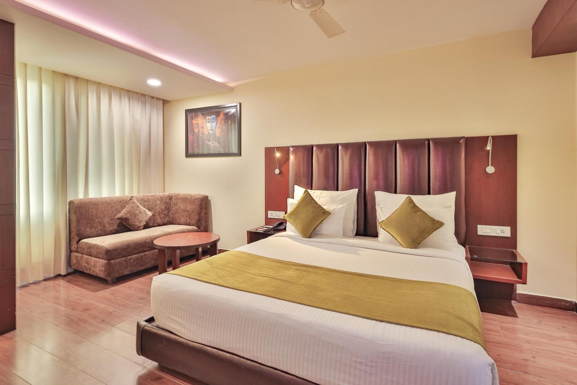Hotel Cama Mohali Екстериор снимка