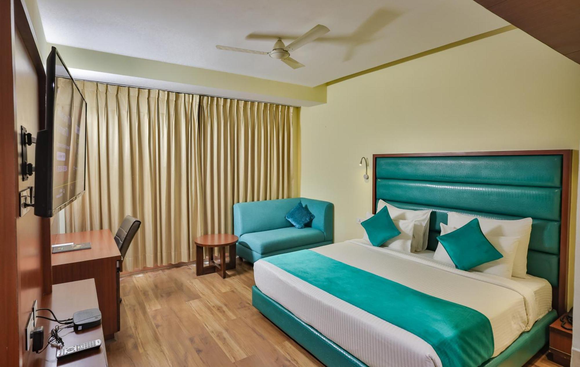 Hotel Cama Mohali Екстериор снимка