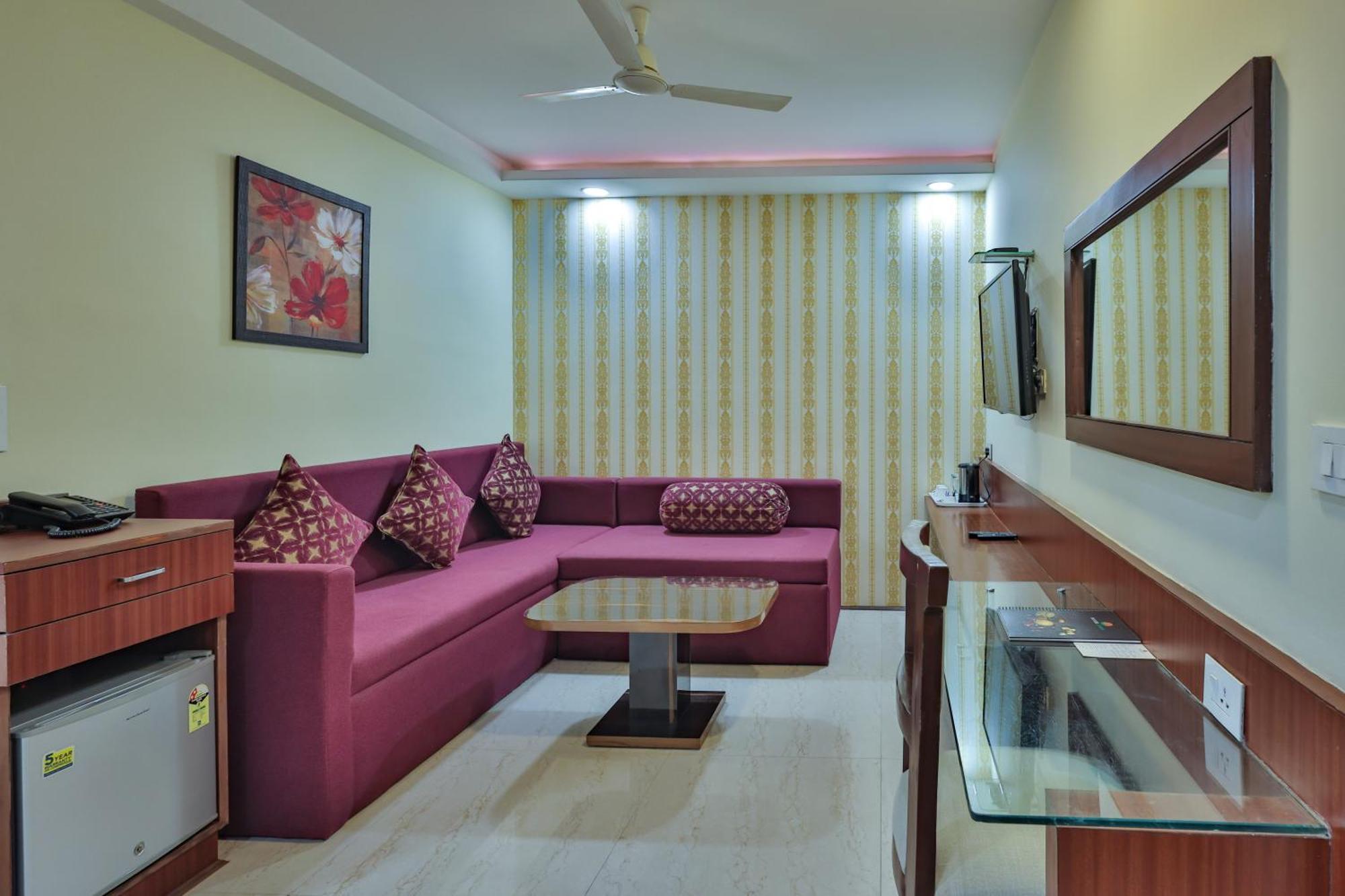 Hotel Cama Mohali Екстериор снимка